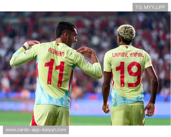 费兰托雷斯倒地勾射险些成为全场最亮点